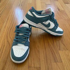 Nike Women's Teal/Pink Dunk Low South Beach Sneakers Size 9.5 (Like New)